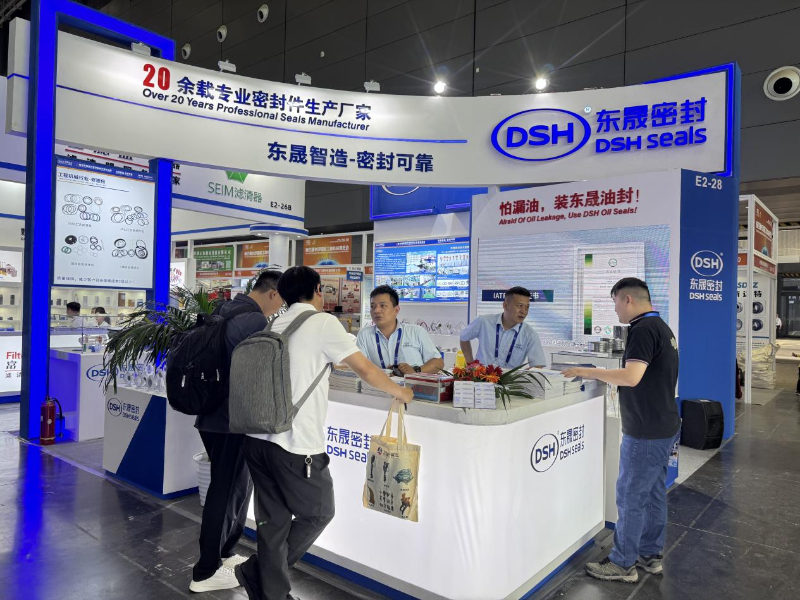 東晟密封訪談現(xiàn)場2